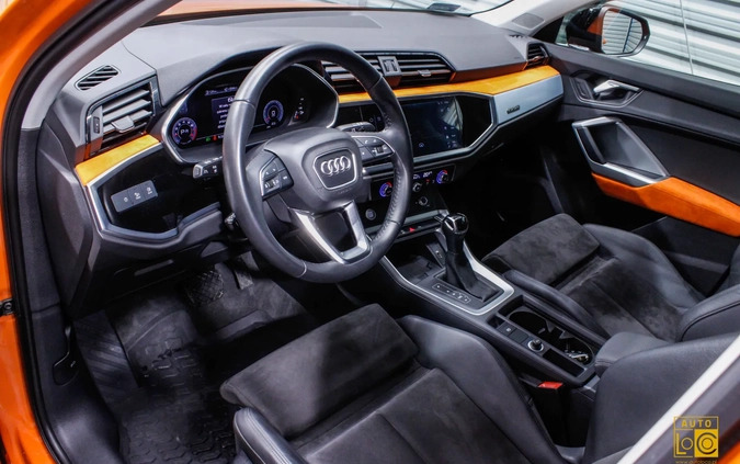Audi Q3 cena 134444 przebieg: 43000, rok produkcji 2019 z Urzędów małe 781